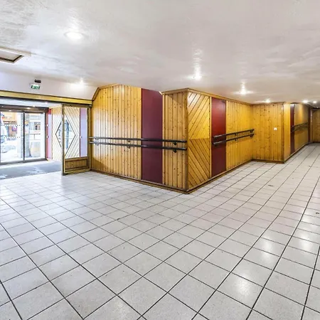 Apartment Neves - Location: Magnifique Pour 4 Dans Quartier Anime Mae-3794